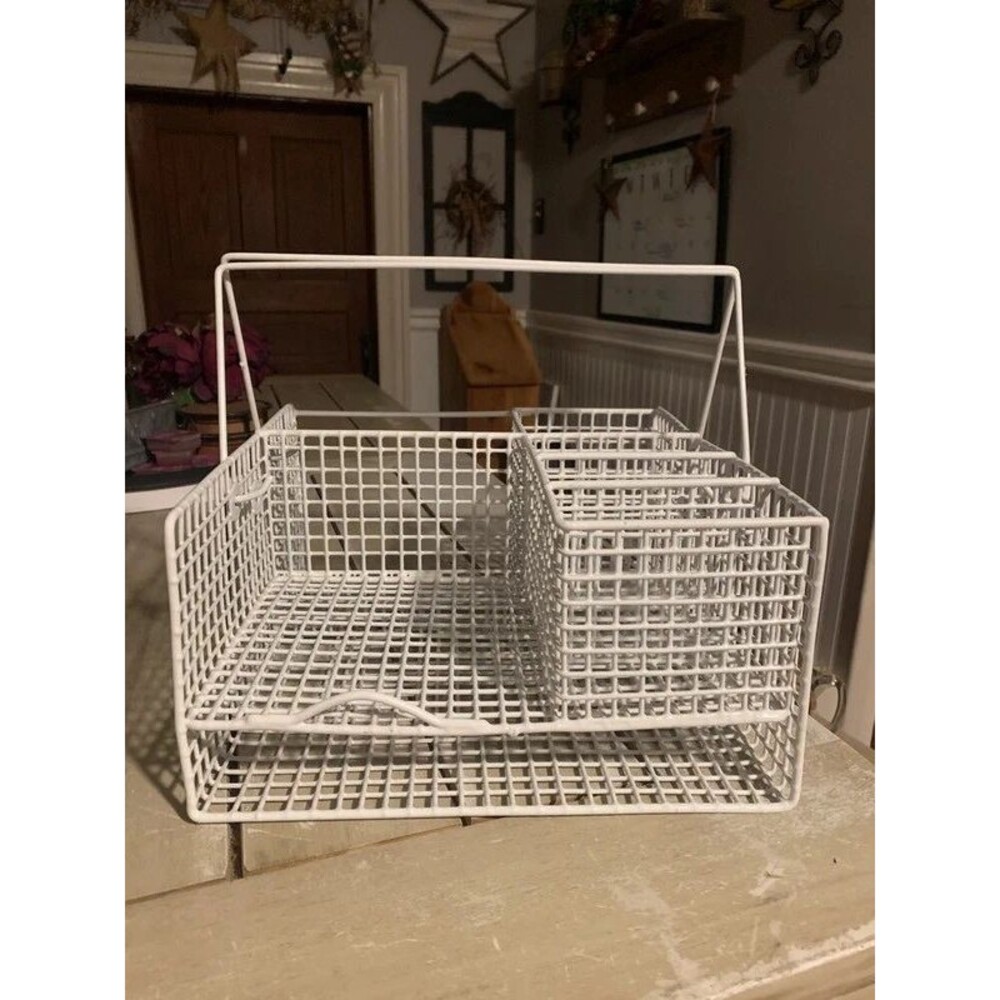 Wire Serving Caddy with handles